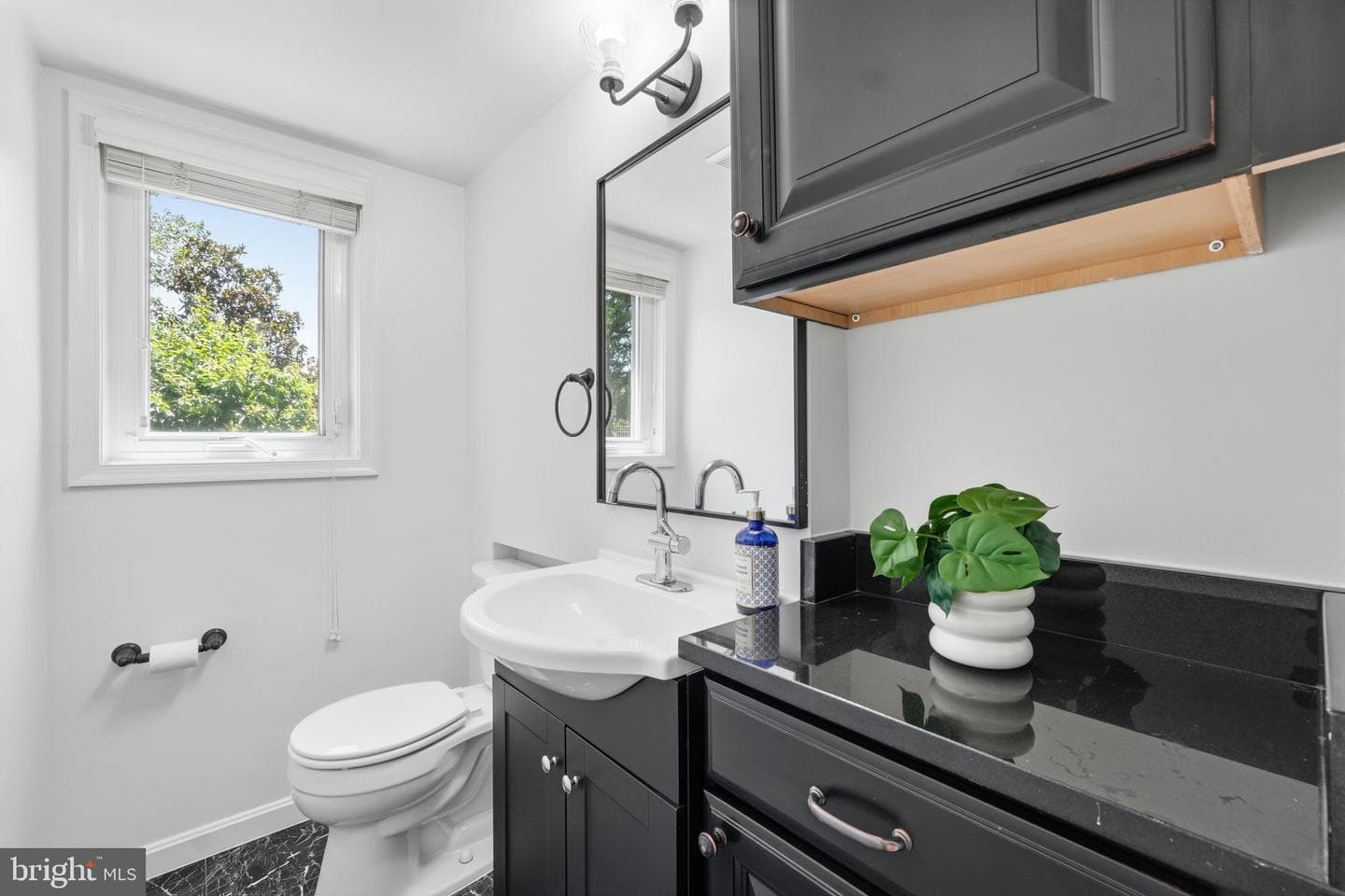 19 E Myrtle Street #a photo 12