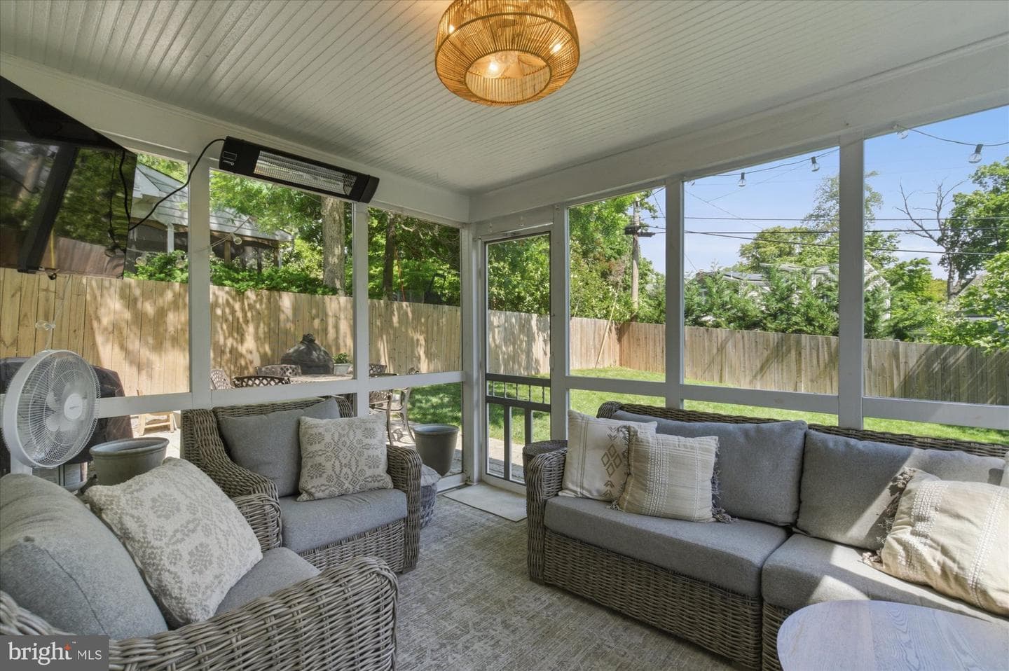 805 Chalfonte Drive photo 38