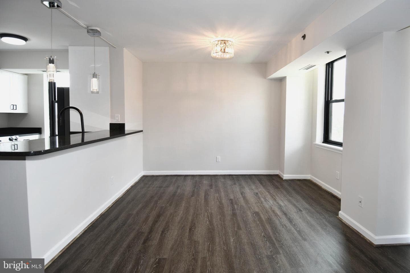 1200 Braddock Place #715 photo 8