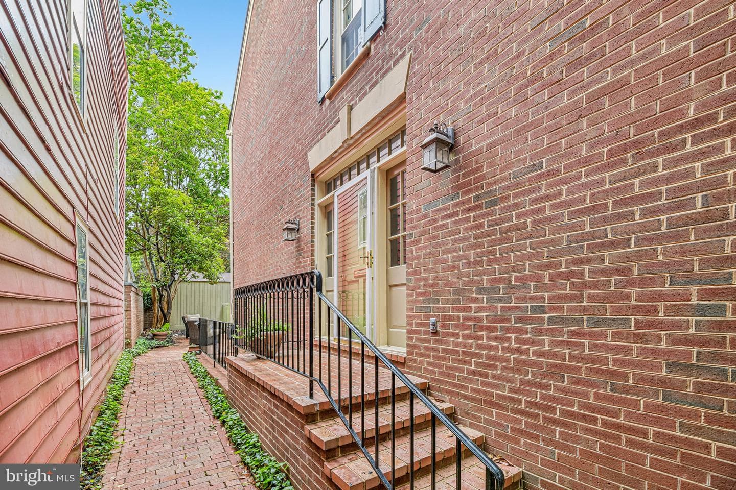 428 S Fairfax Street photo 46