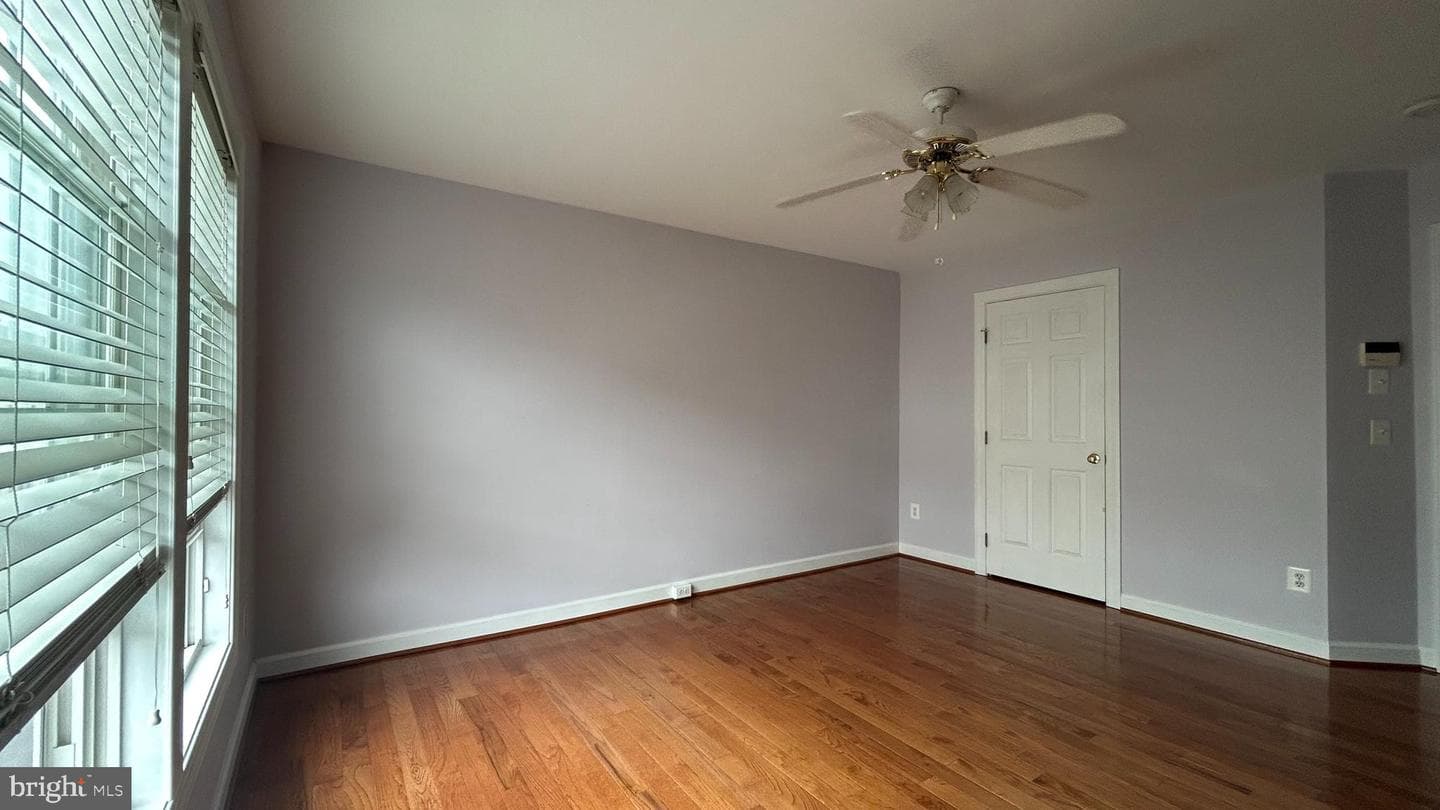 939 Harrison Circle photo 23