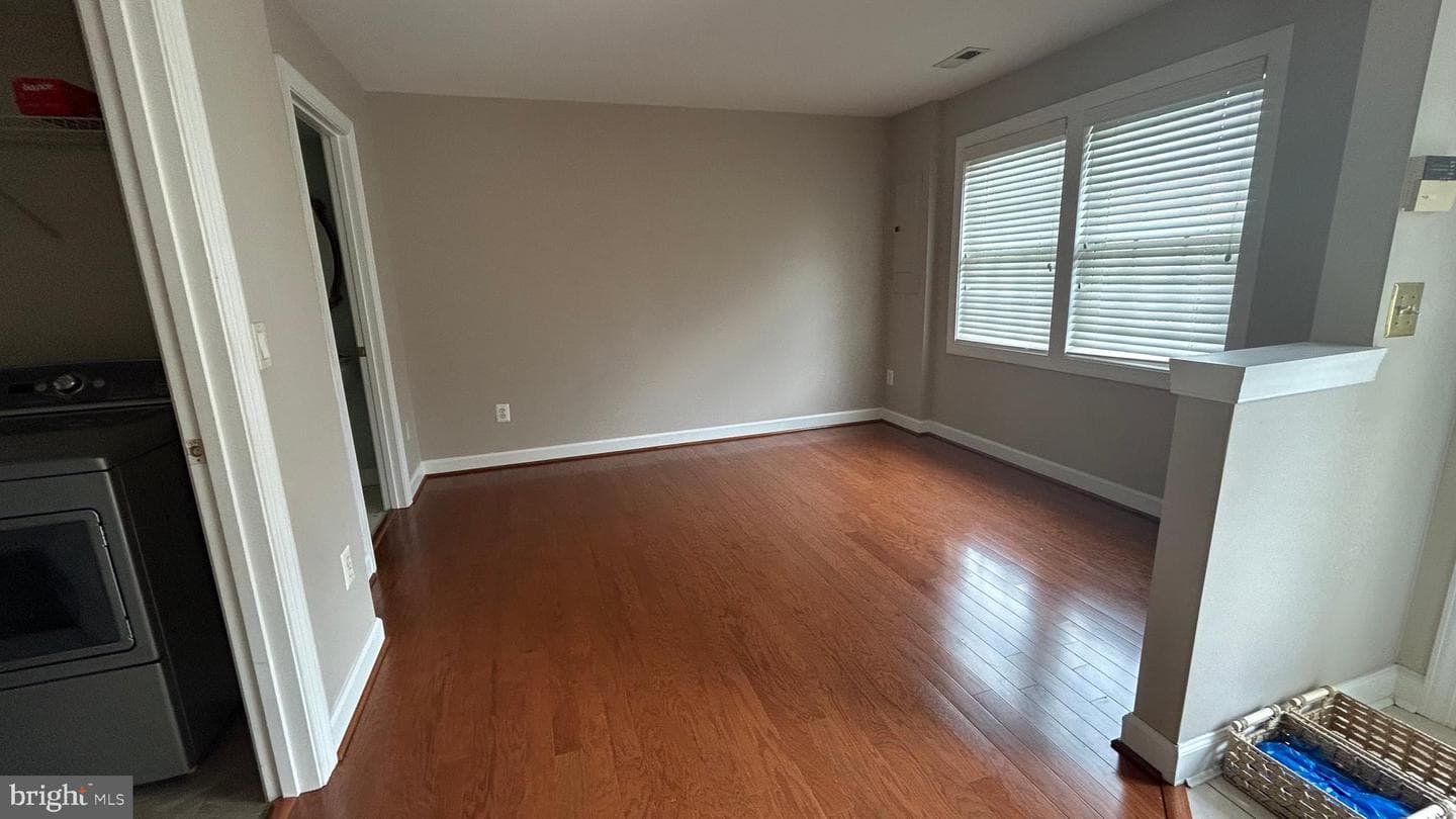 939 Harrison Circle photo 46
