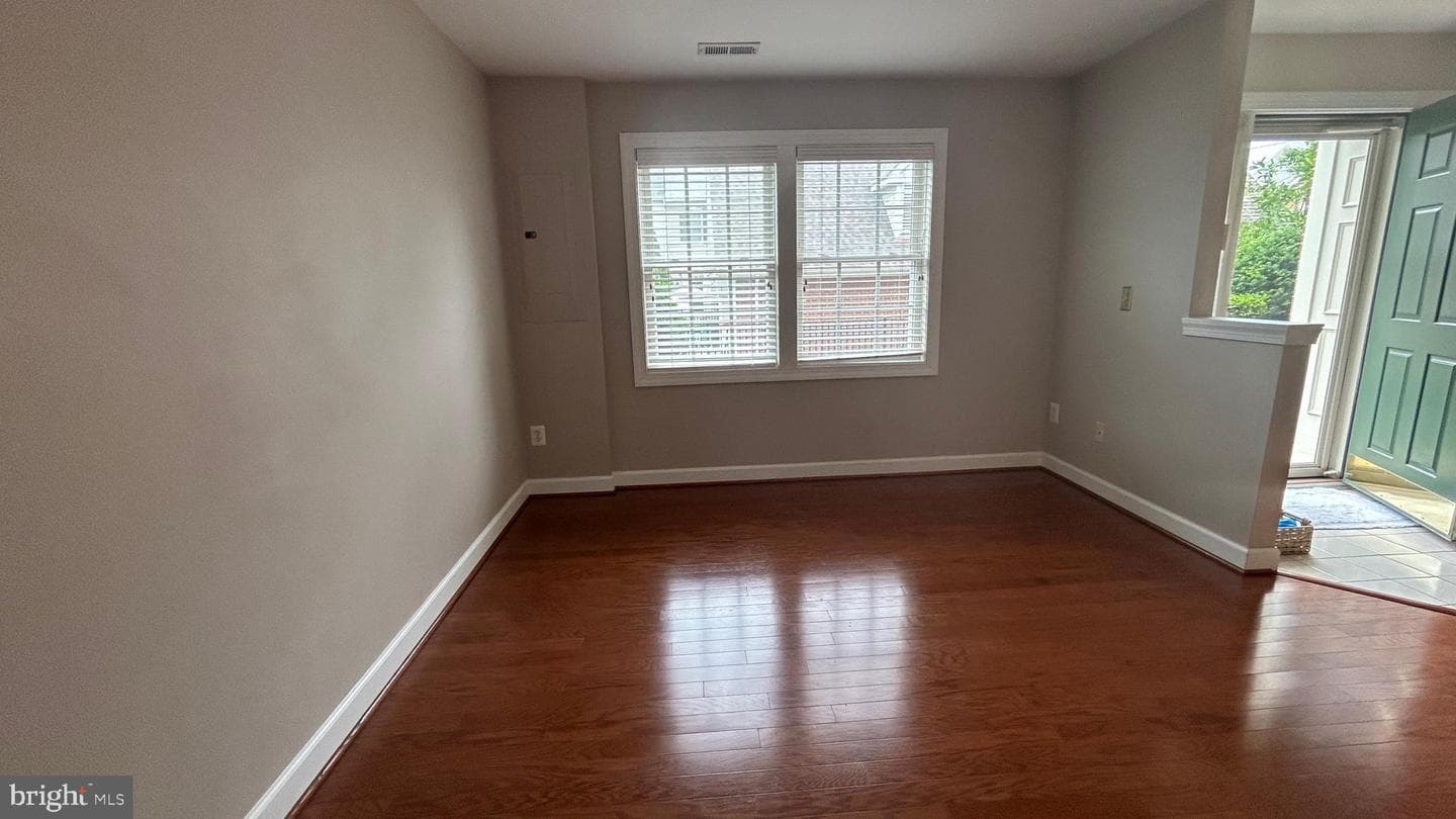 939 Harrison Circle photo 49