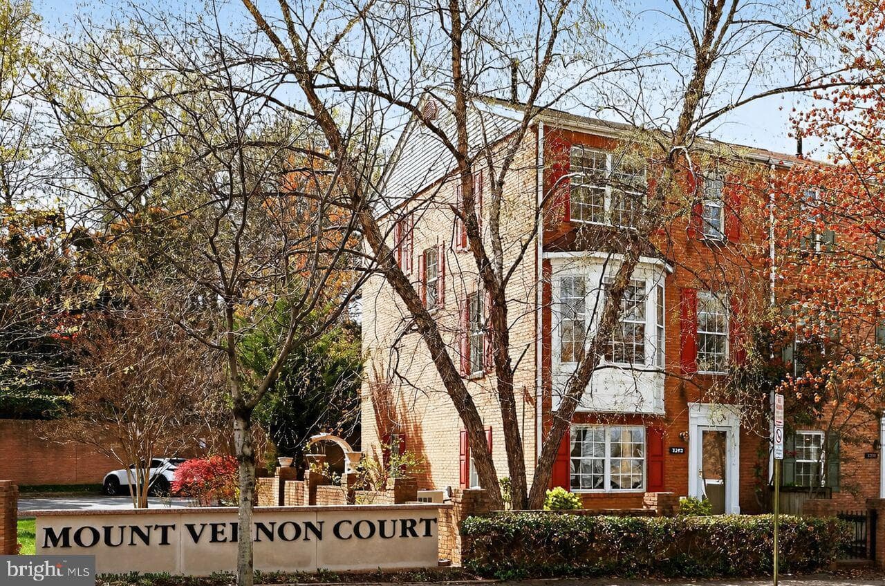 3292 Mount Vernon Ave, Alexandria