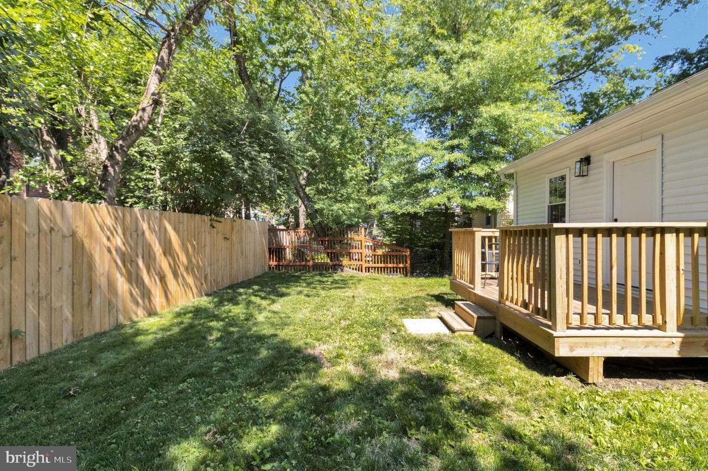 110 E Spring Street photo 43
