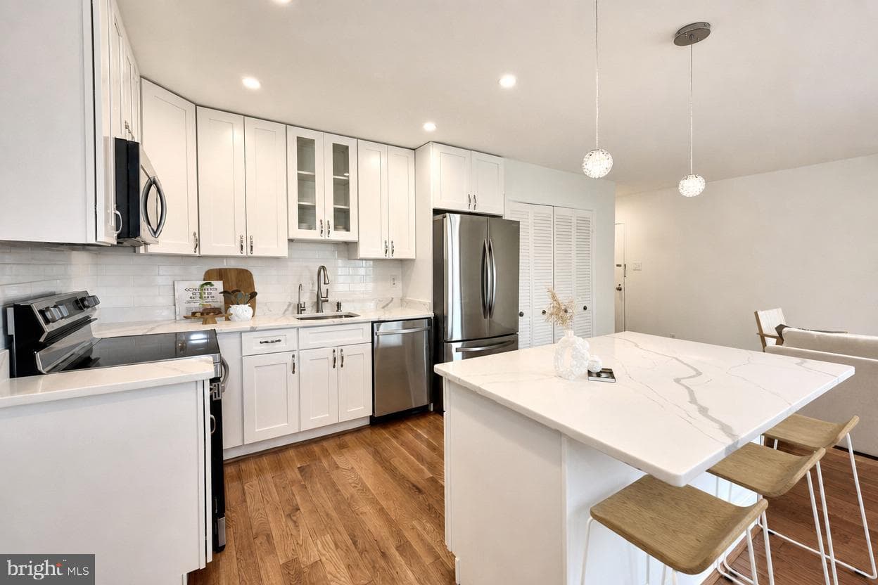 6240 Edsall Road #403 photo 12