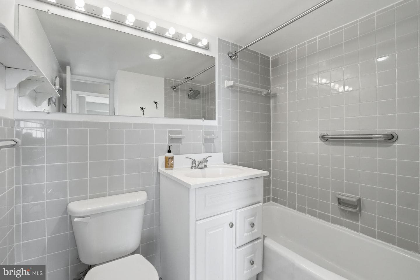2500 N Van Dorn Street #1104 photo 13