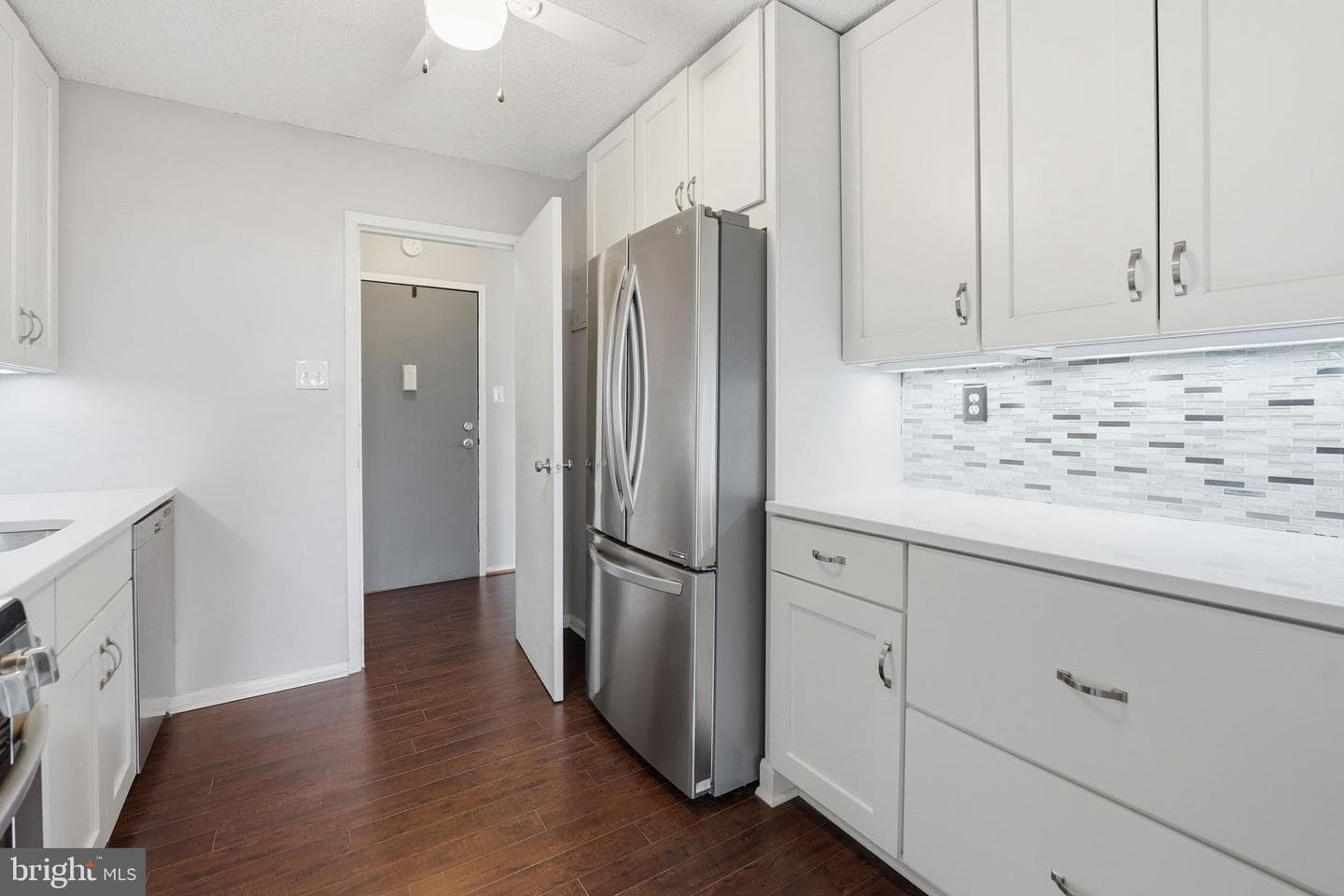 2500 N Van Dorn Street #1104 photo 4