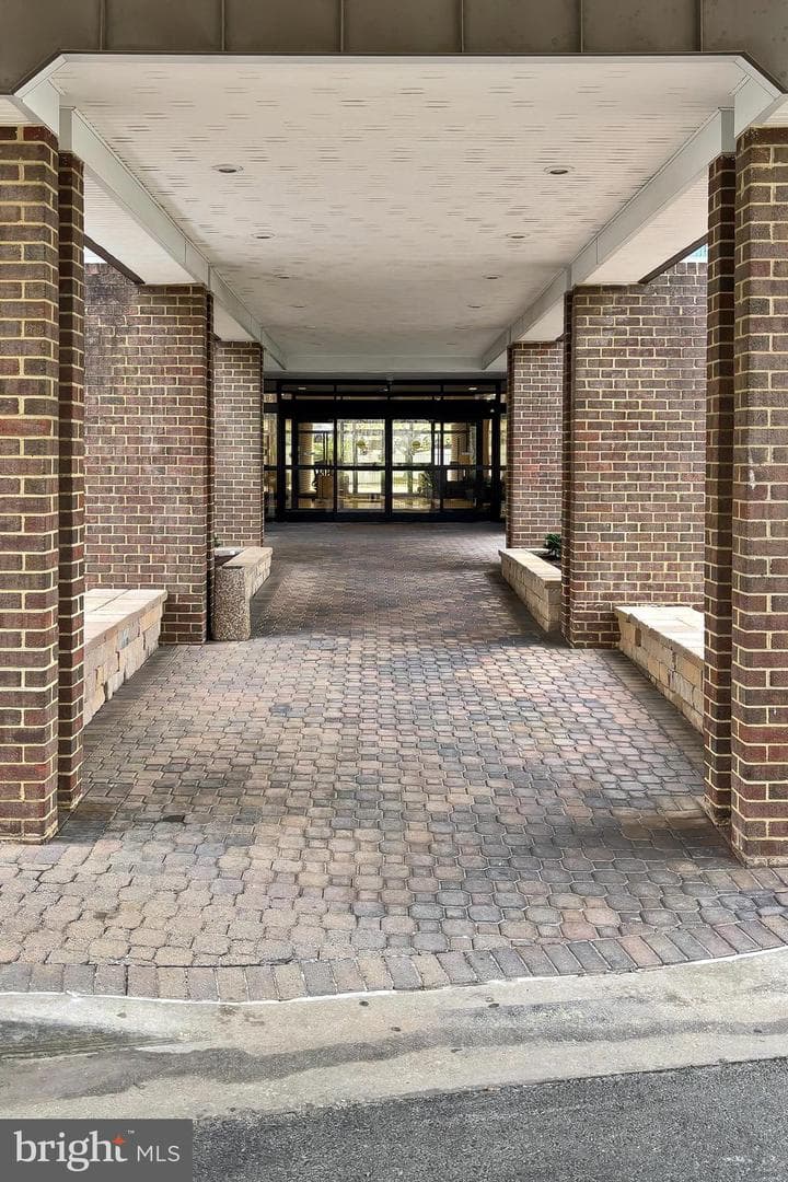 6101 Edsall Road #1206 photo 4
