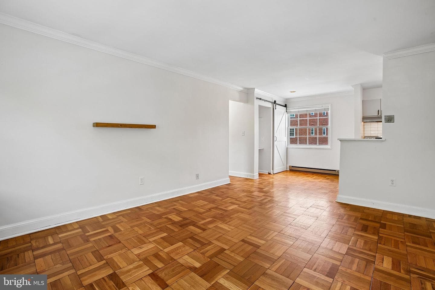1702 W Abingdon Drive #201 photo 22