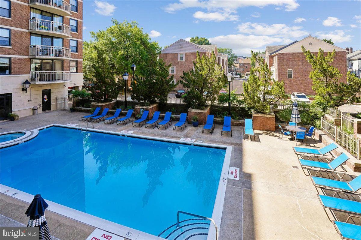 1200 Braddock Place #205 photo 22