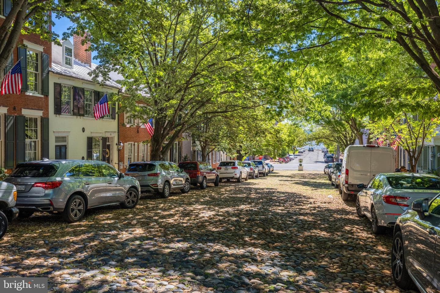 719 S Royal Street photo 31