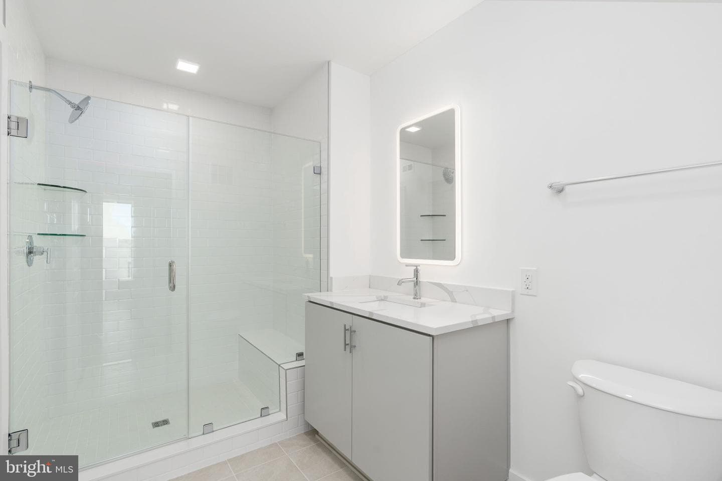 701 N Henry Street #504 photo 17
