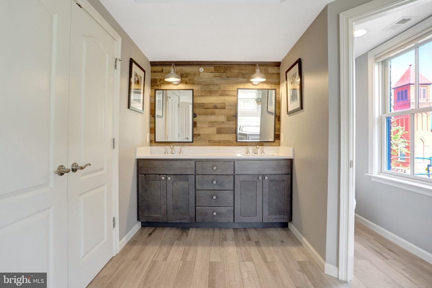 1322 Duke Street photo 39