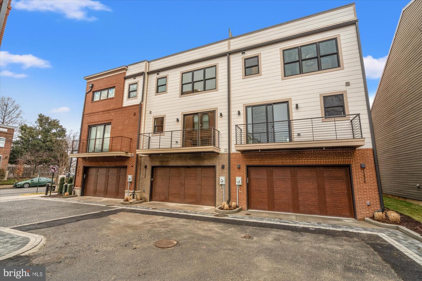 109 N West Street photo 55
