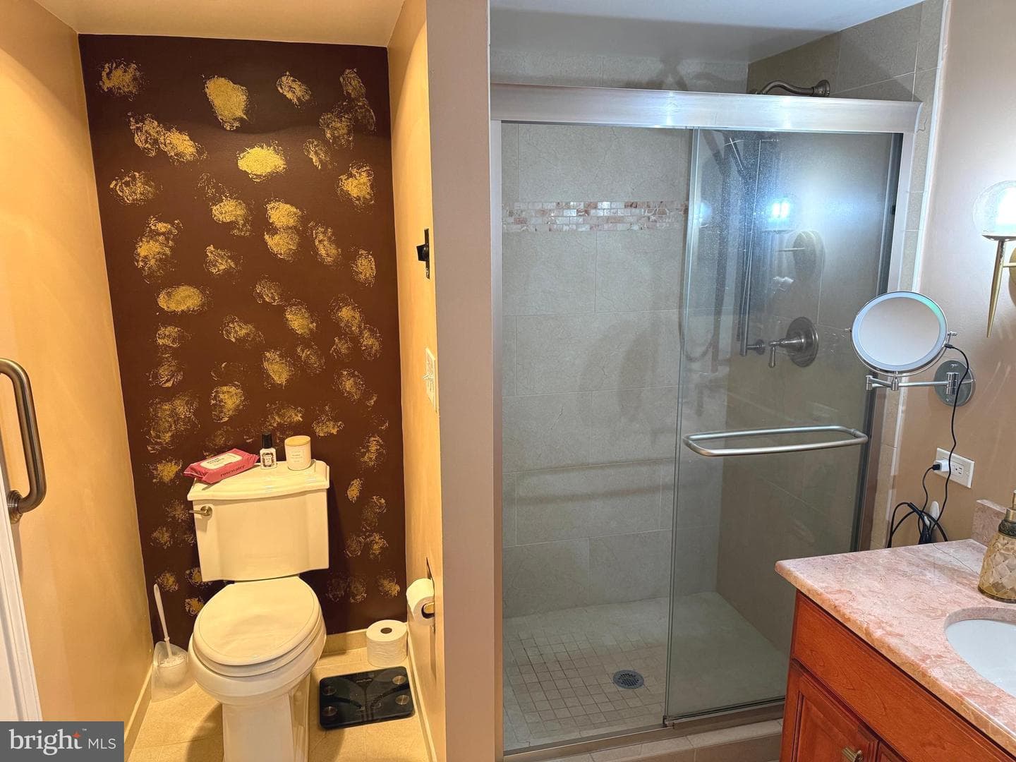 1250 S Washington Street S #207 photo 22