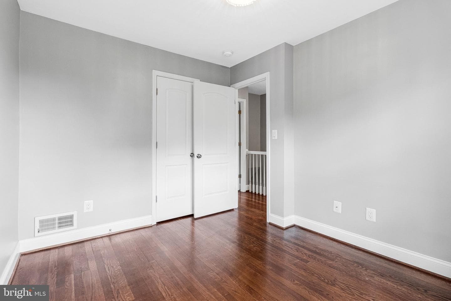 207 Evans Lane photo 32
