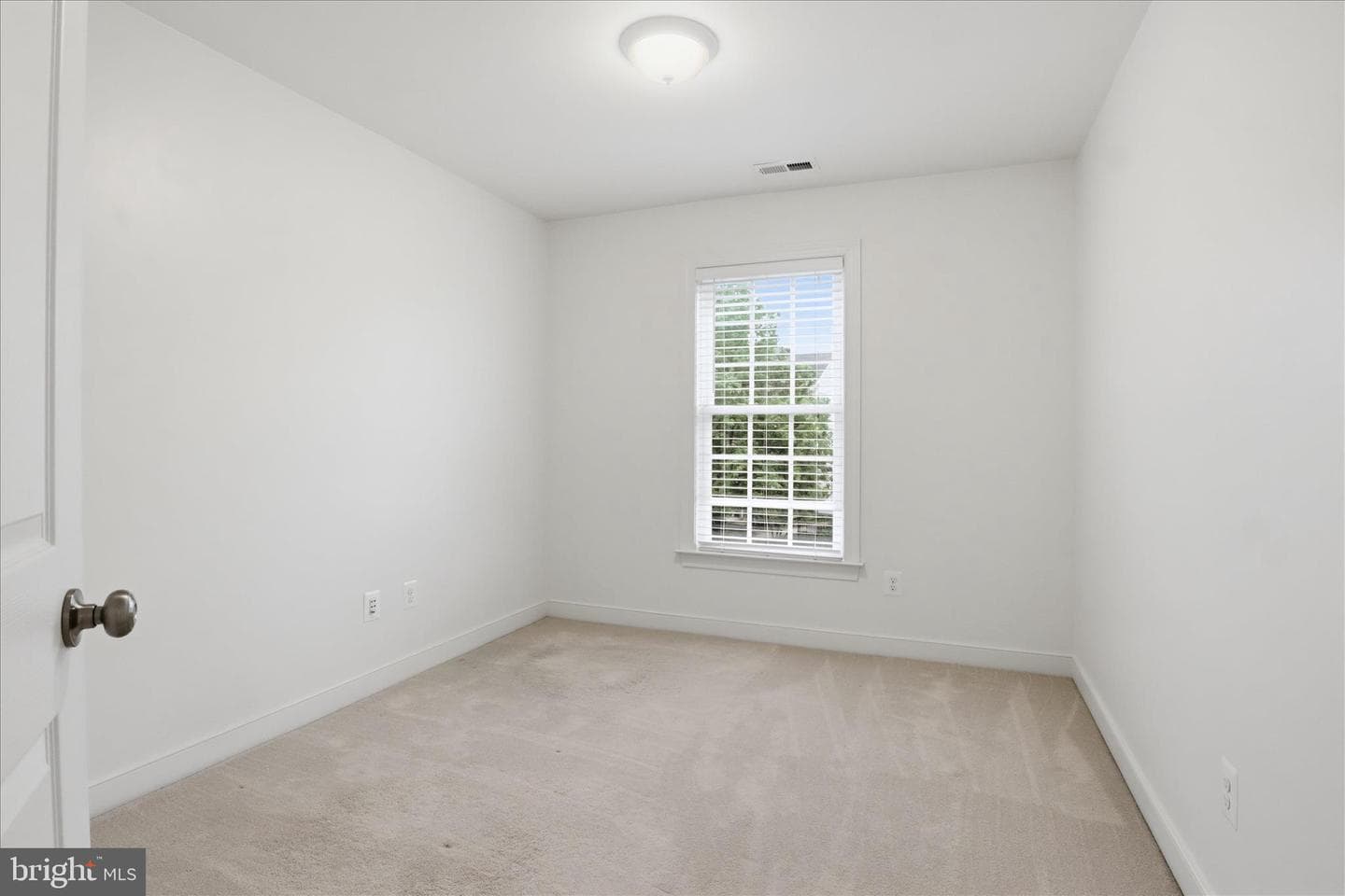 918 Harrison Circle photo 24