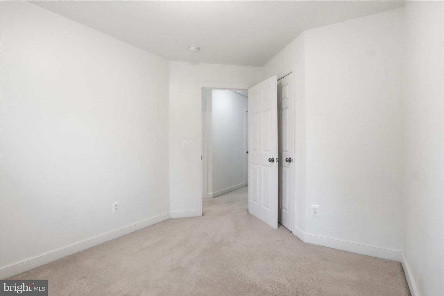 918 Harrison Circle photo 29