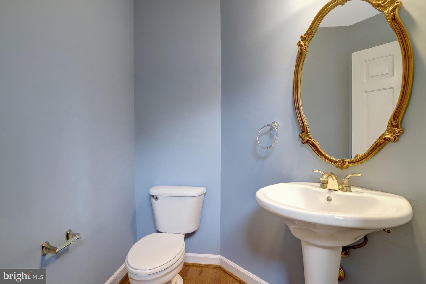 903 Harrison Circle photo 10
