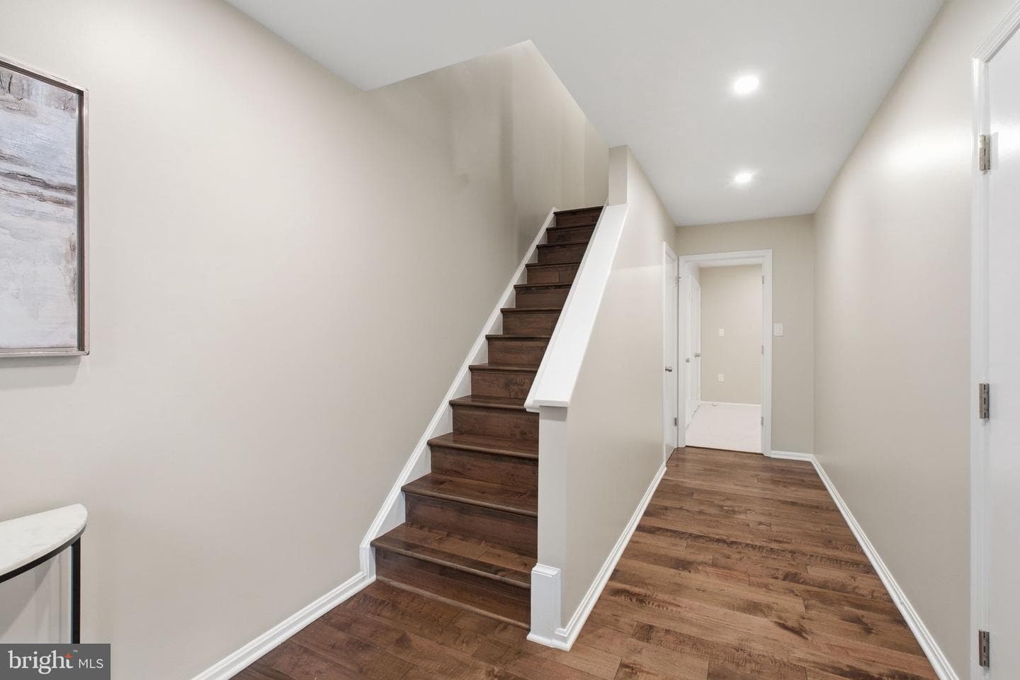 3807 Vermont Court photo 4