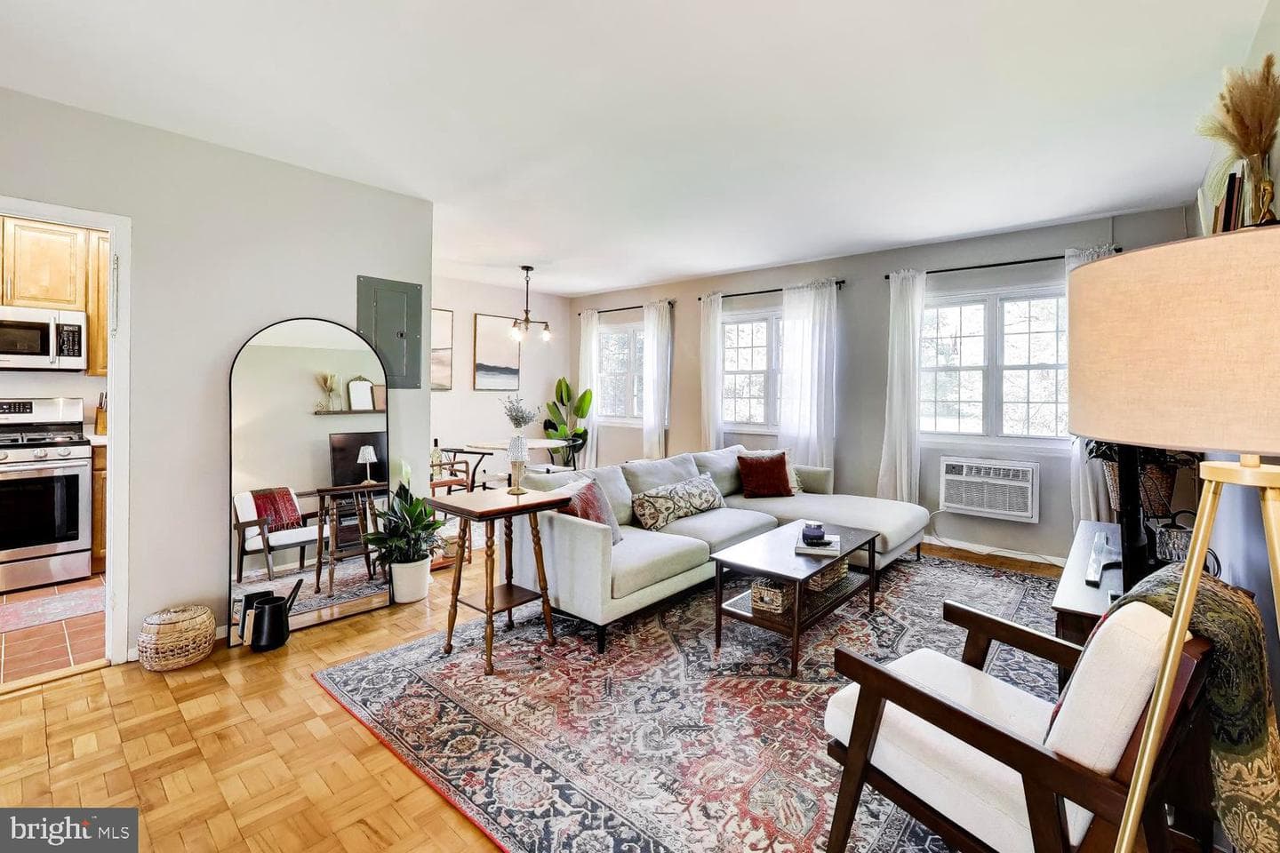 3442 Martha Custis Drive photo 2