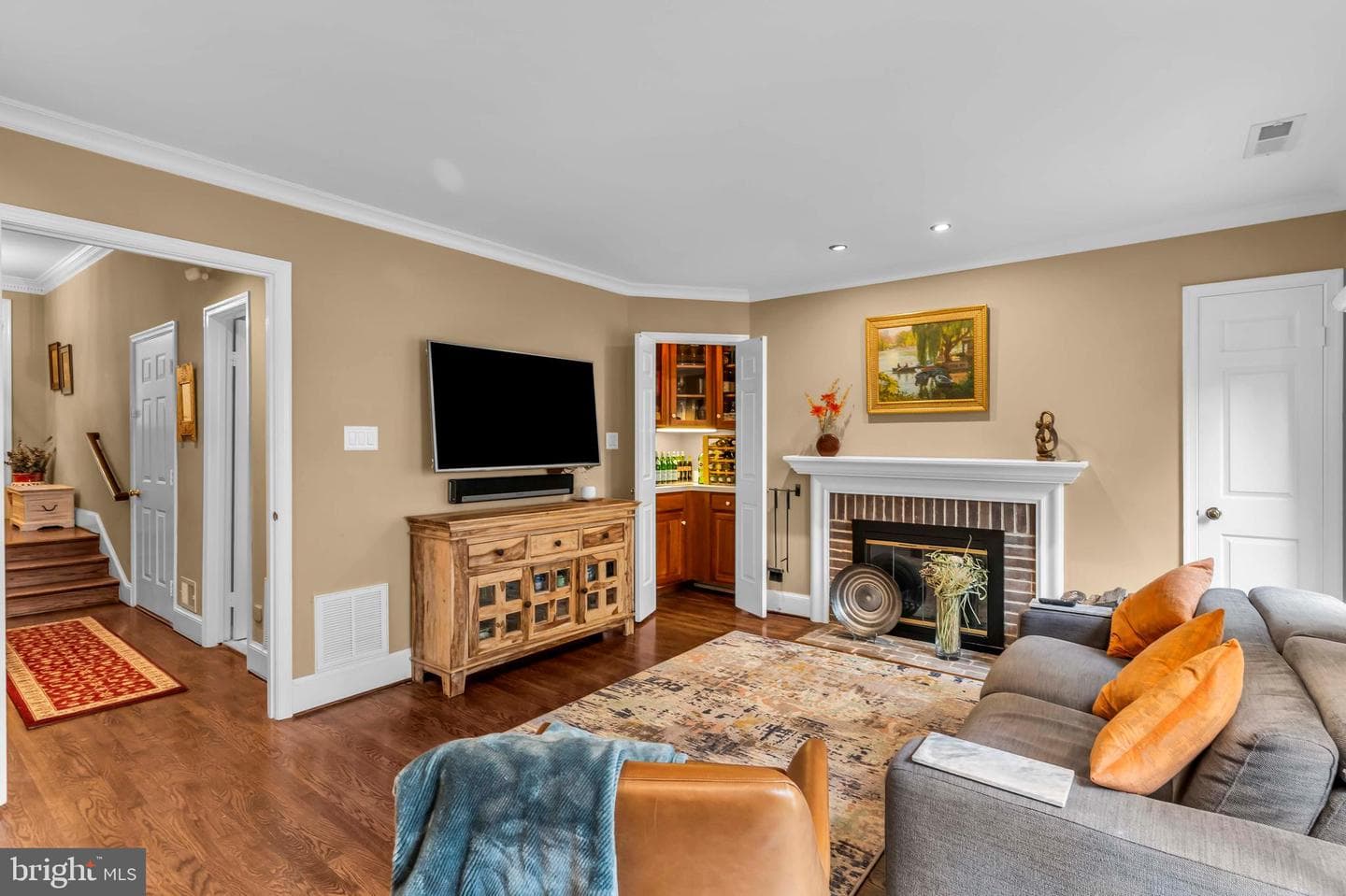 1118 N Pitt Street N photo 9