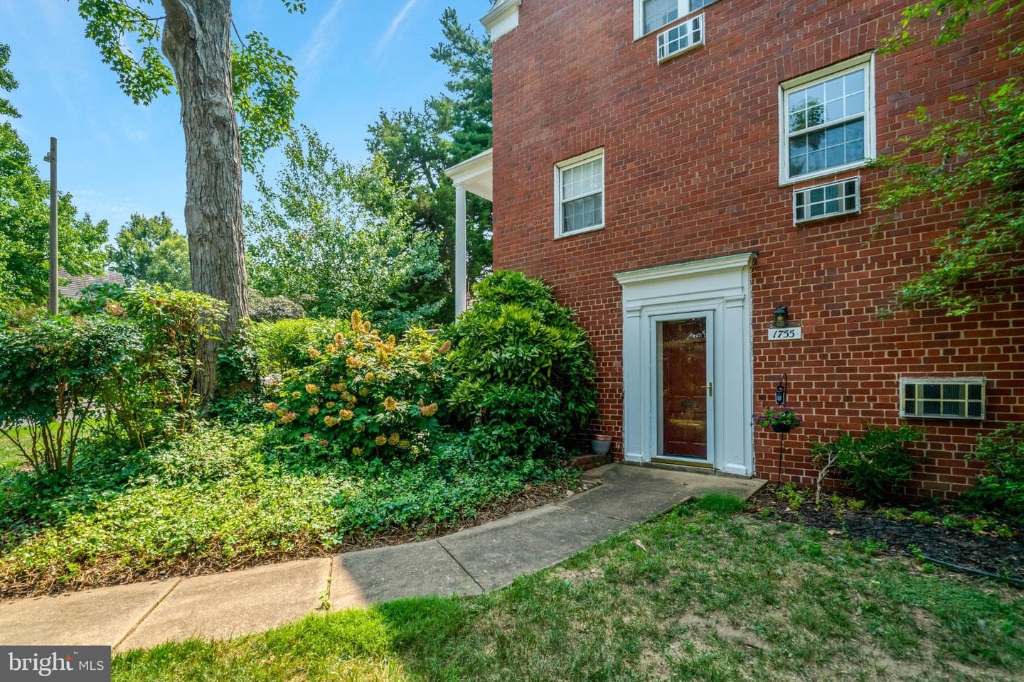 1755 Preston Road, Alexandria