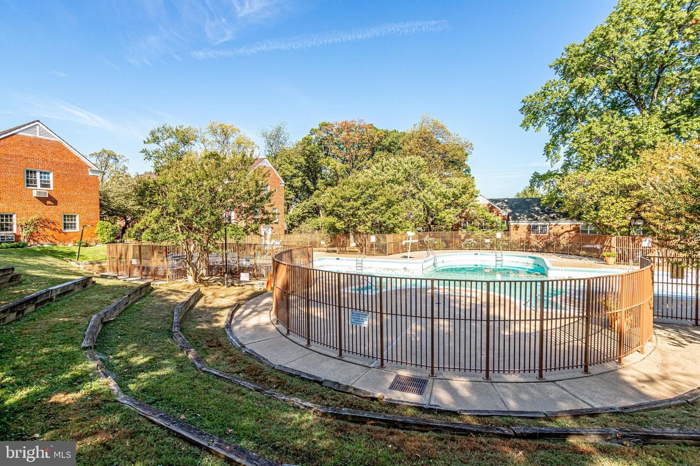 1755 Preston Road photo 37
