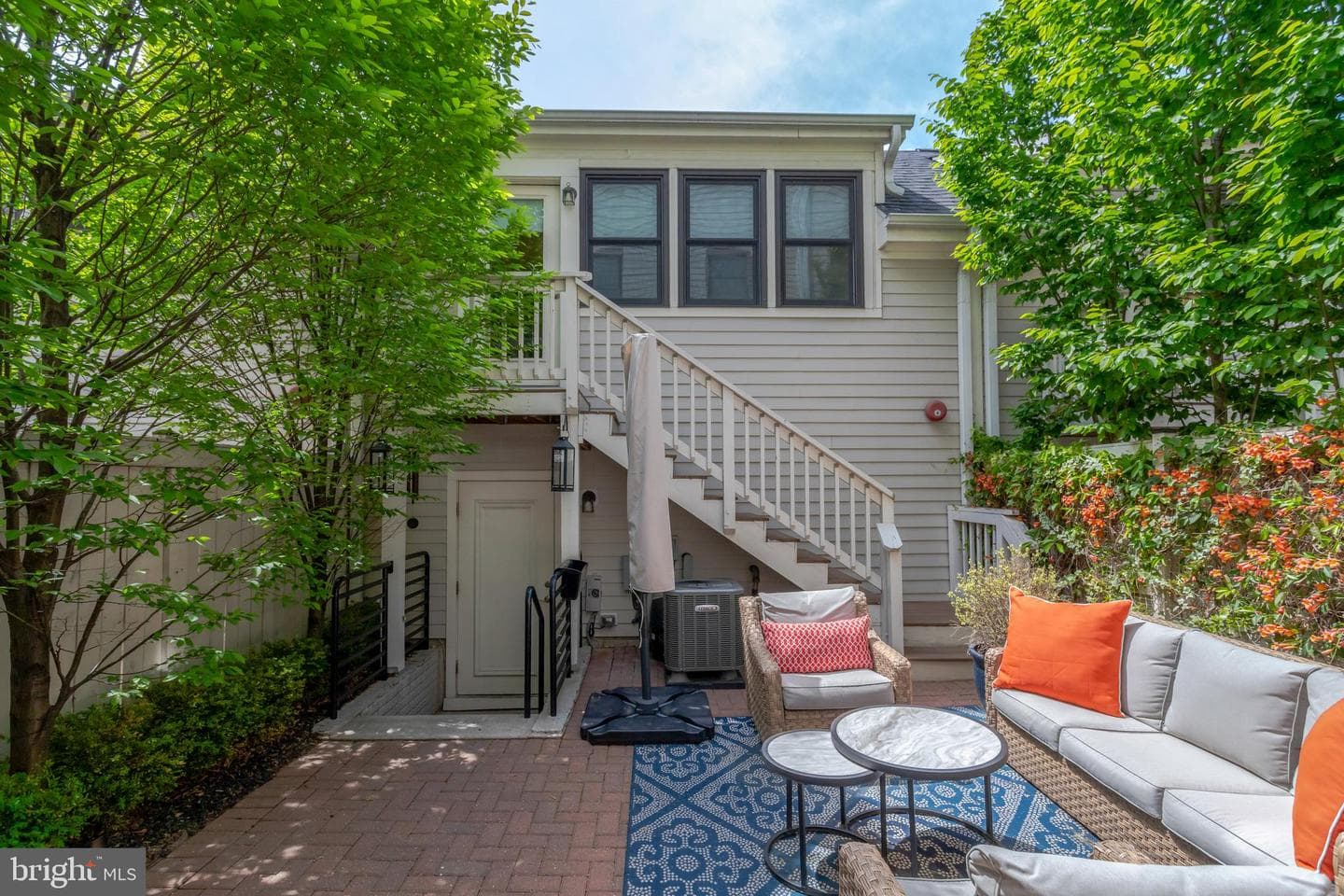 2104 Main Line Boulevard photo 1