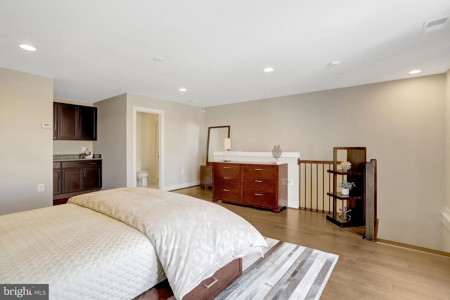2104 Main Line Boulevard photo 65