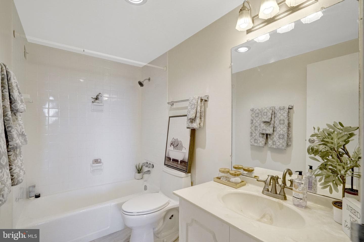 5500 Holmes Run Parkway #1118 photo 24