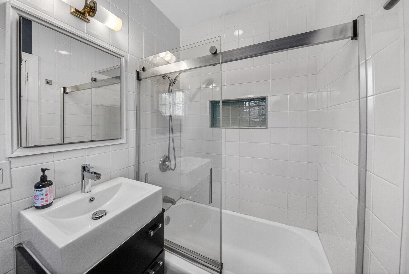 1103 Beverley Drive photo 16