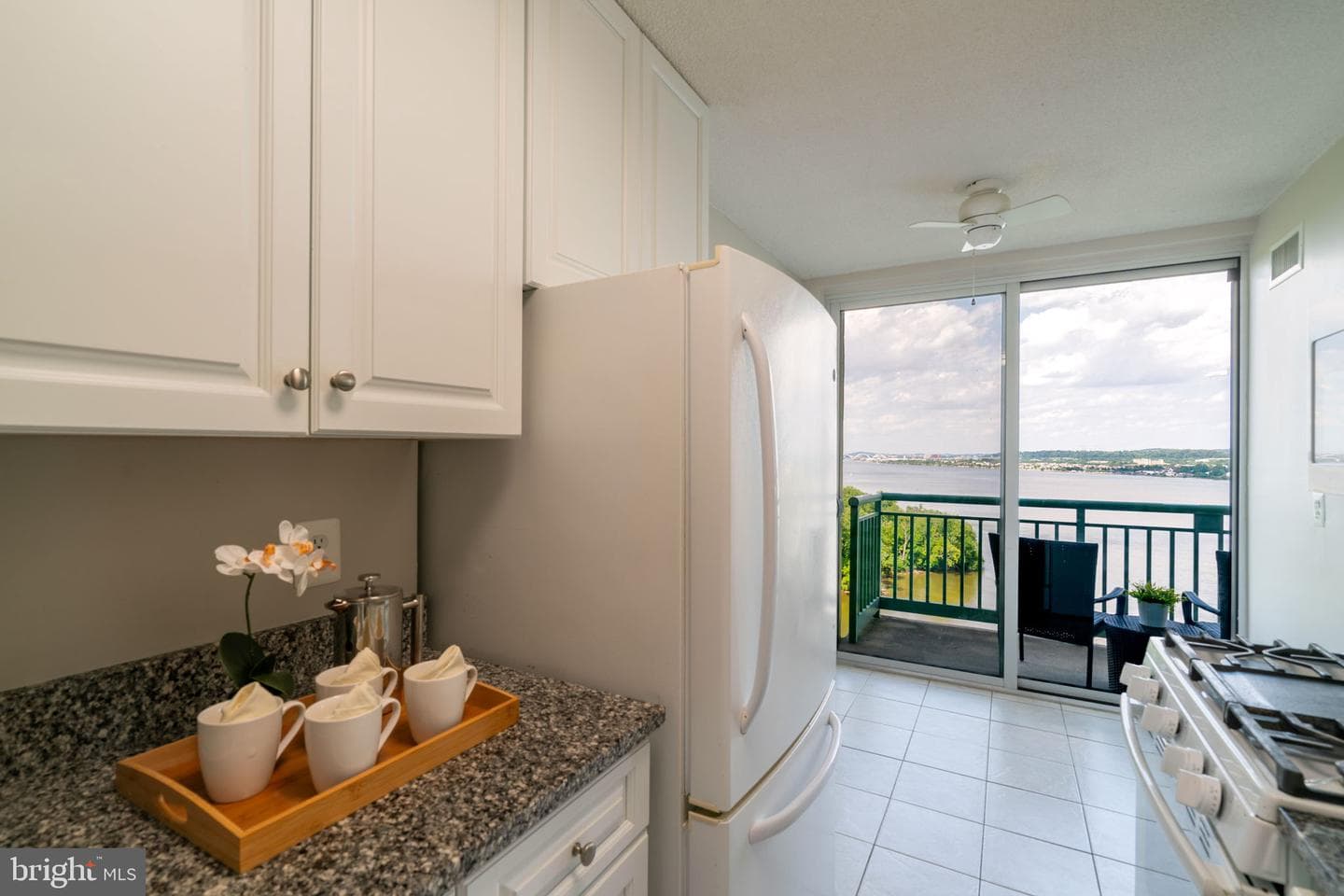 501 Slaters Lane #1407 photo 28