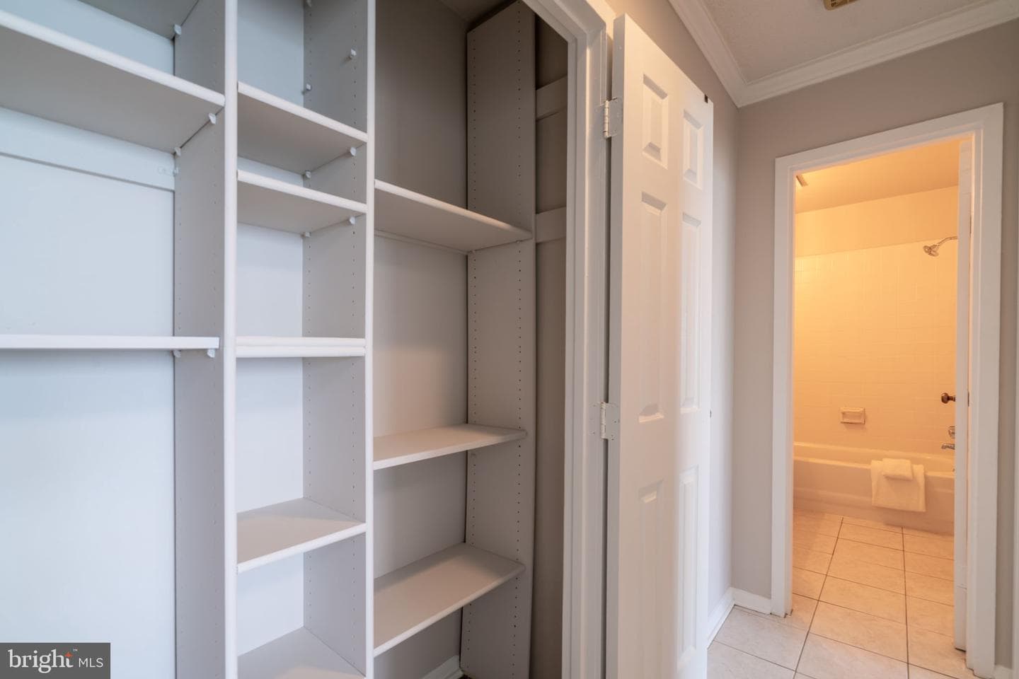 501 Slaters Lane #1407 photo 41