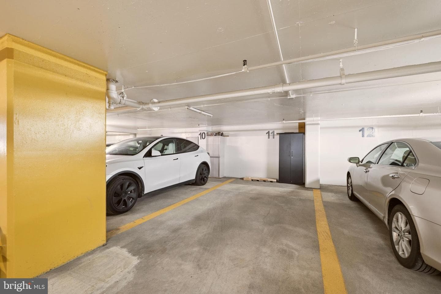 801 N Pitt Street #1601 photo 29