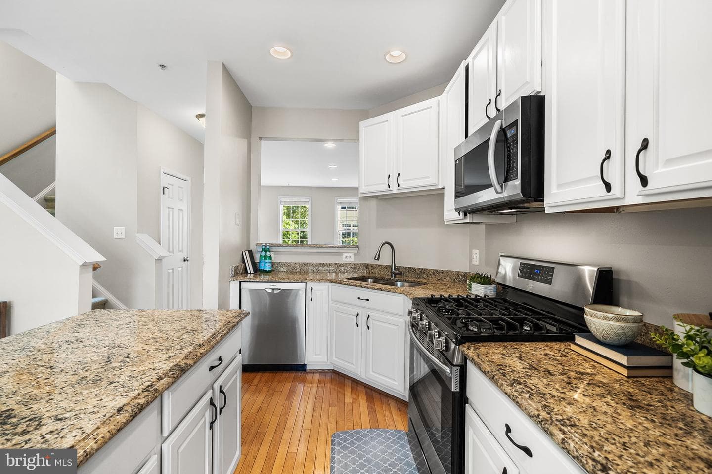 349 Livermore Lane photo 10