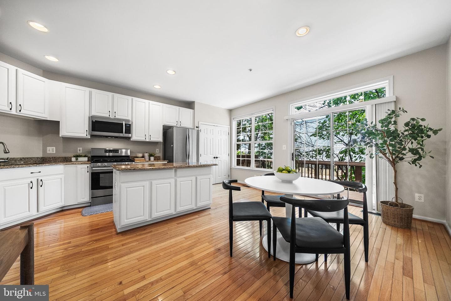 349 Livermore Lane photo 8