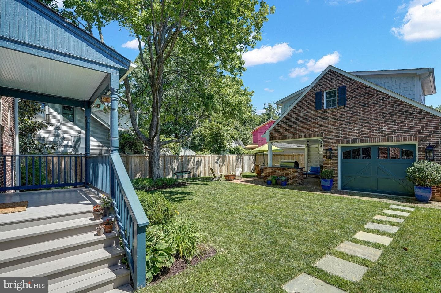 211 E Uhler Avenue photo 33
