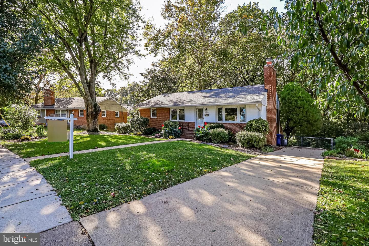 1108 Archer Court photo 2