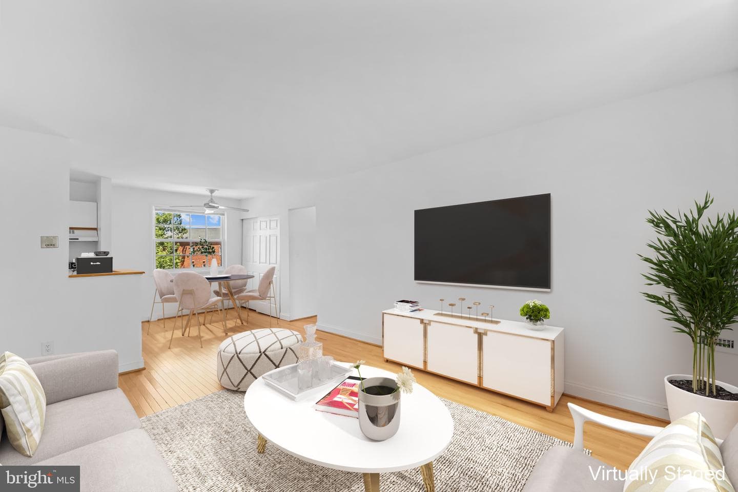 1630 W Abingdon Drive #302, Alexandria