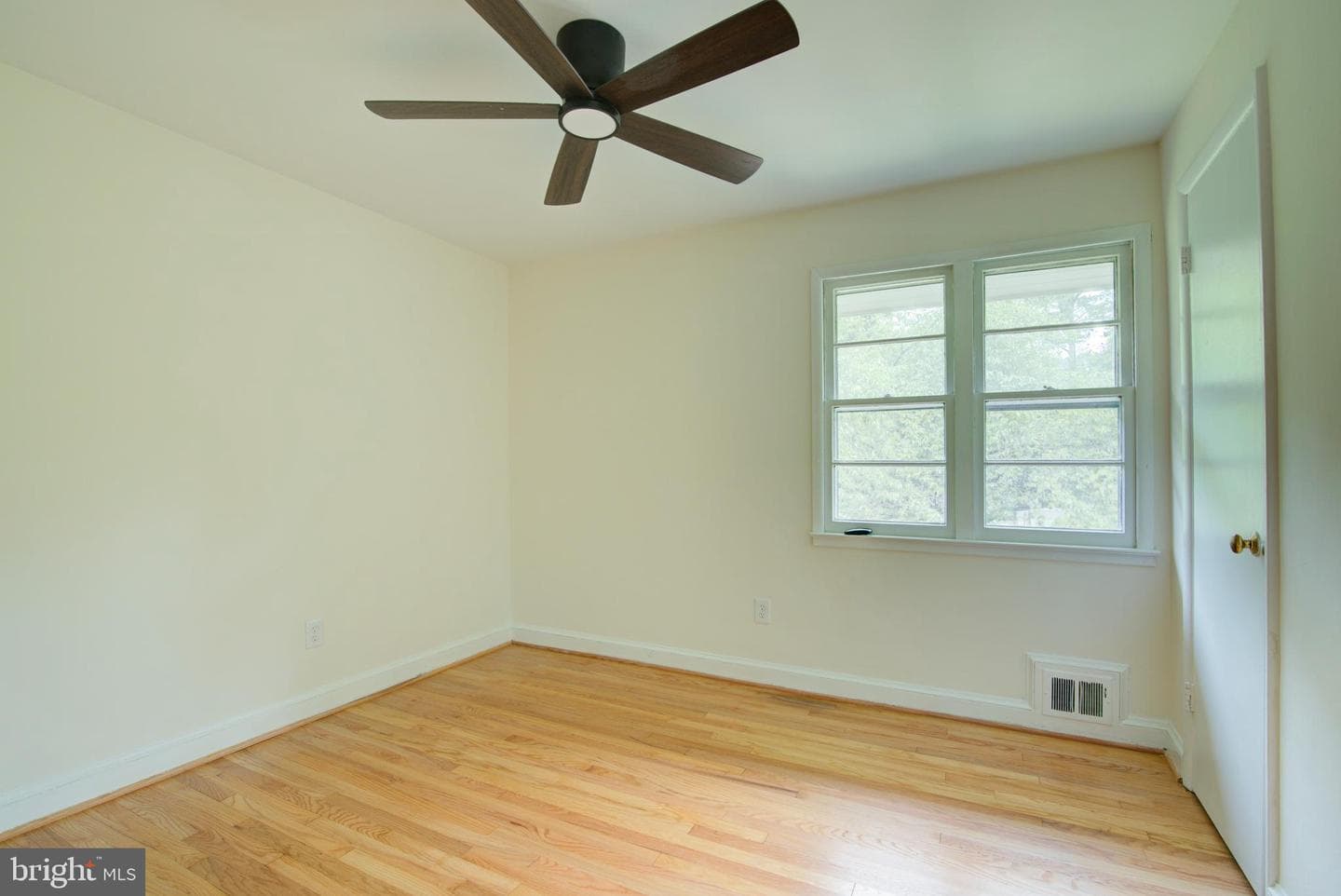 6116 N Morgan Street photo 17