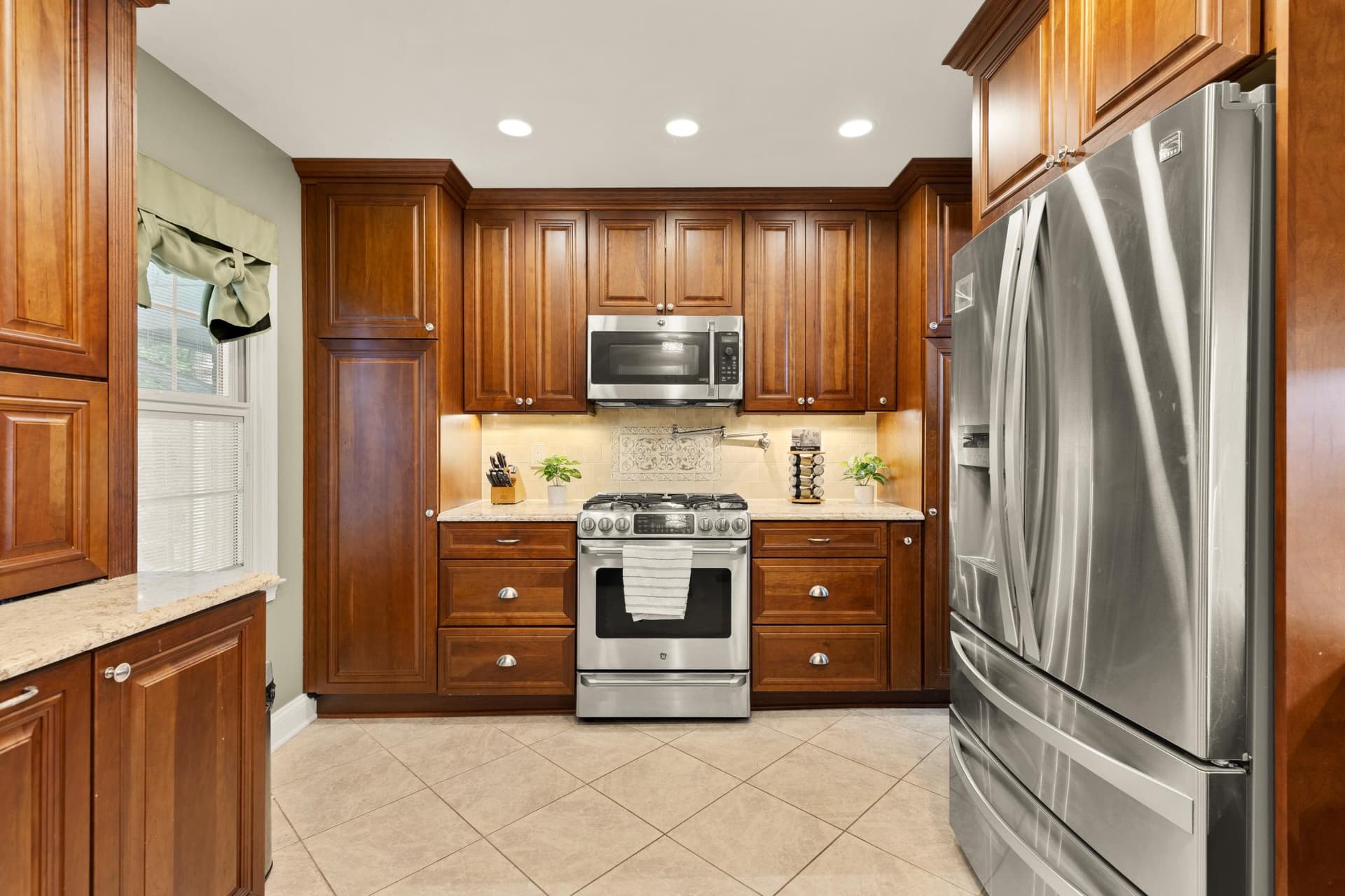 5006 Domain Place photo 14