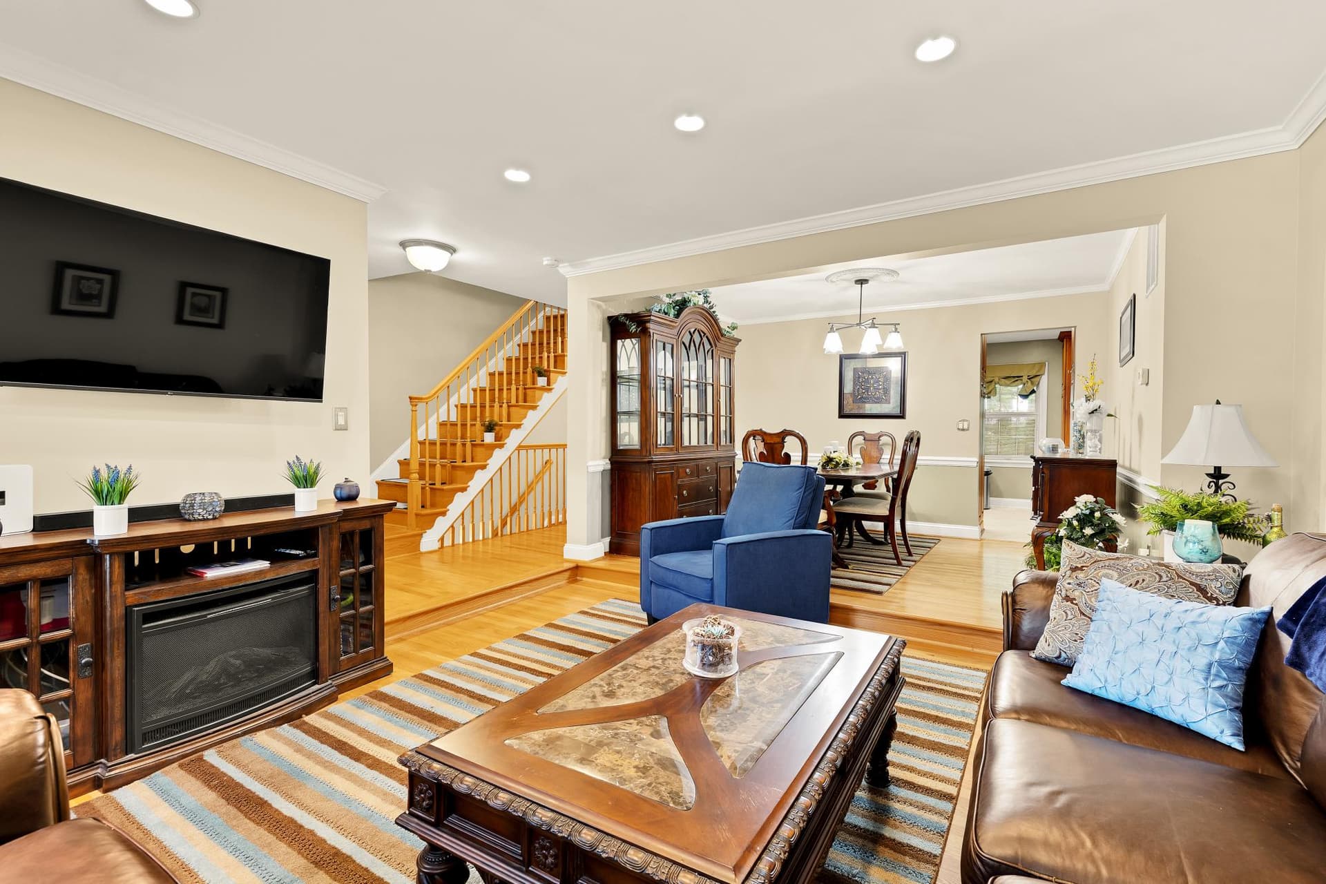 5006 Domain Place photo 6
