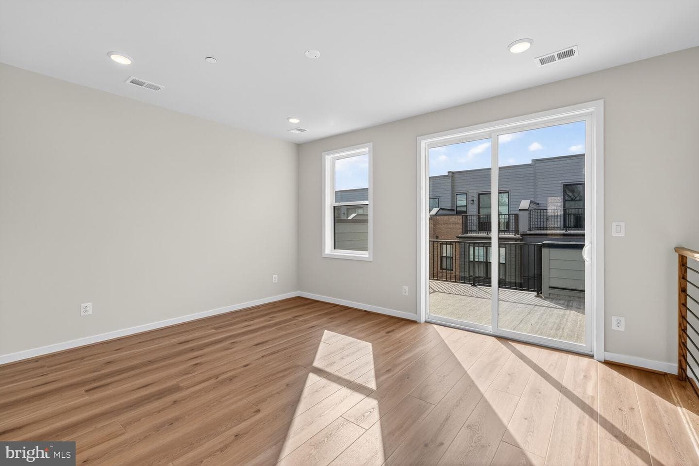 4971 Lachlan Mews photo 11