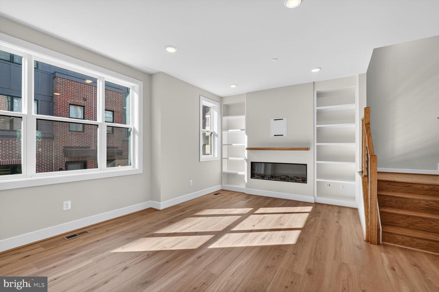4971 Lachlan Mews photo 6