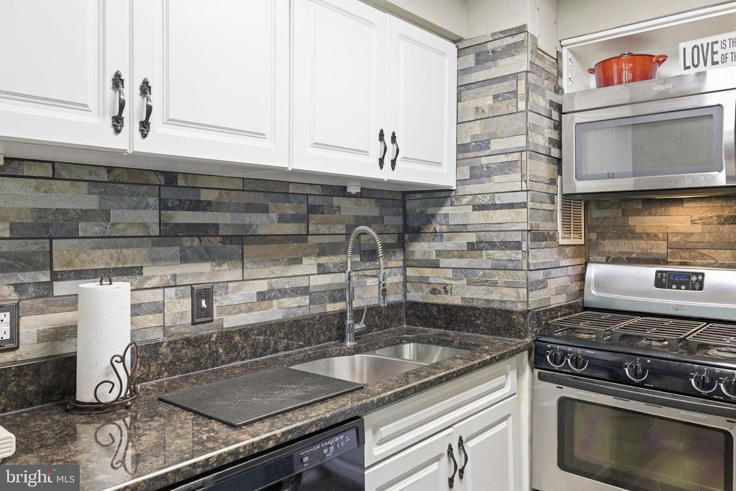 4 S Van Dorn St # 603 photo 15