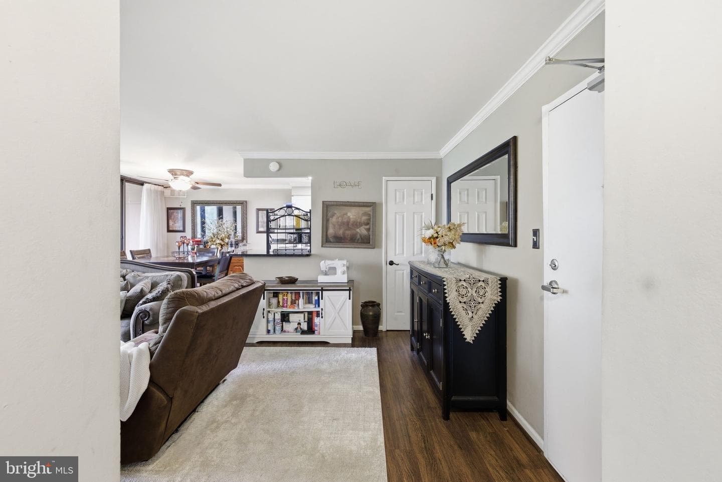 4 S Van Dorn St # 603, Alexandria