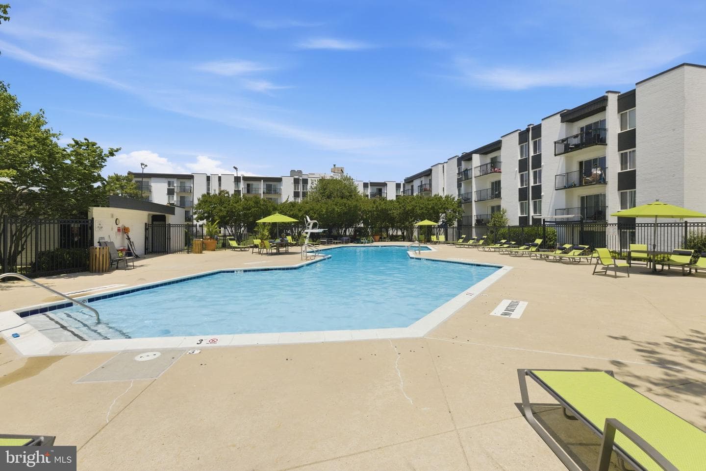 4 S Van Dorn St # 603 photo 42