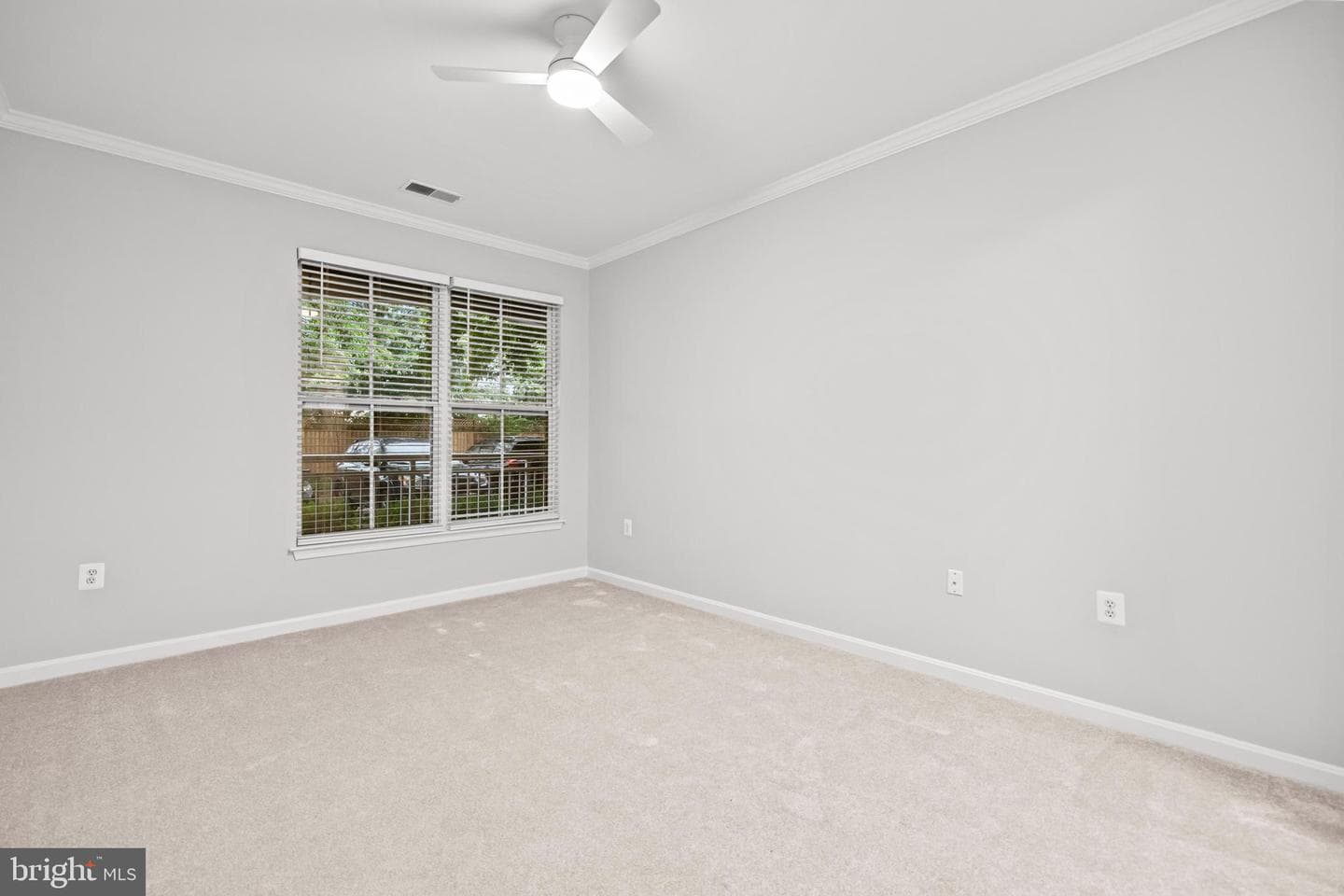5112 Donovan Drive #107 photo 40